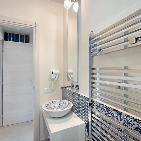 Victoria Bleu * Diano Marina