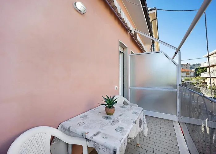 Apartment Victoria Bleu *